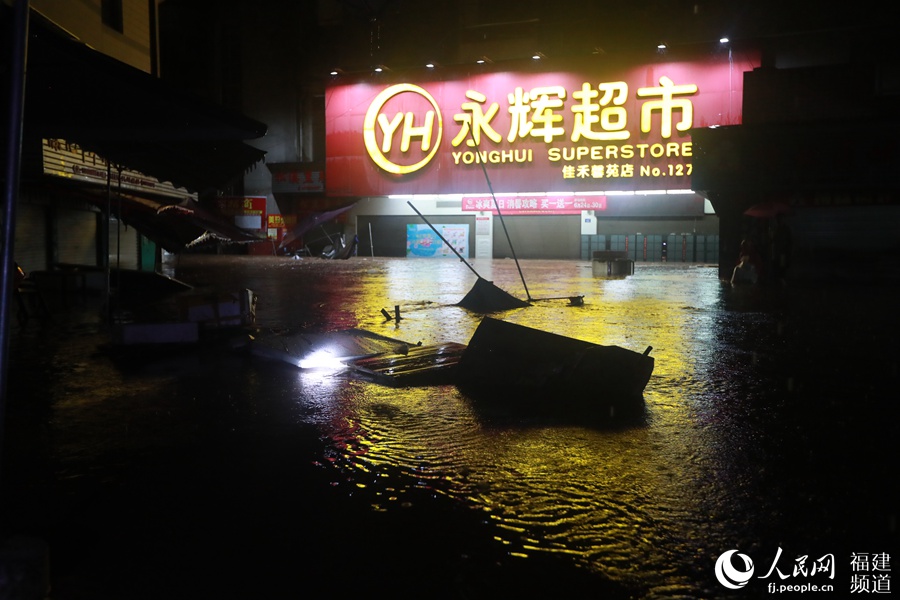 22日晚，鬆溪城區受災。
